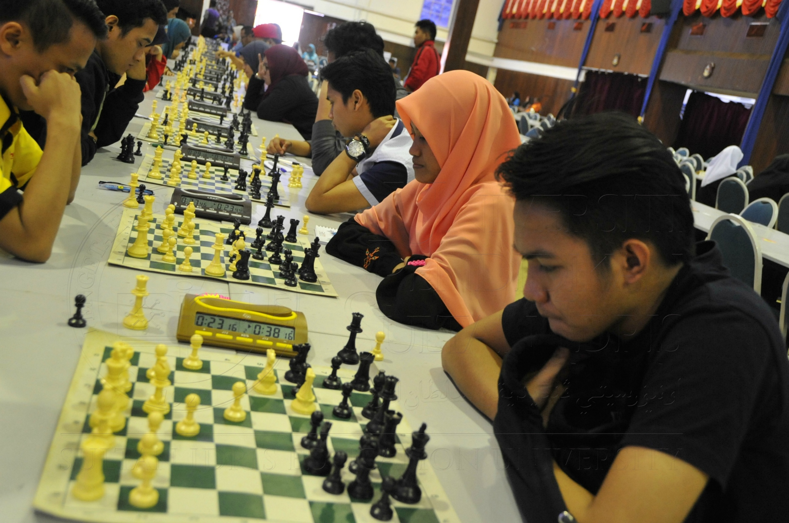 PRO15 158 CATUR HAS 9144